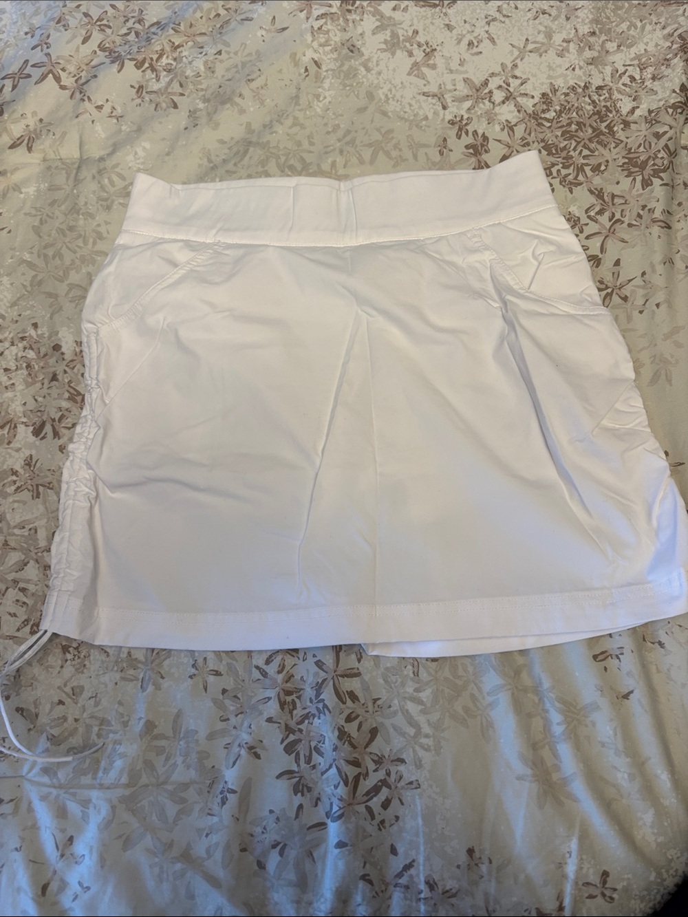 Columbia White Athletic Skirted Short